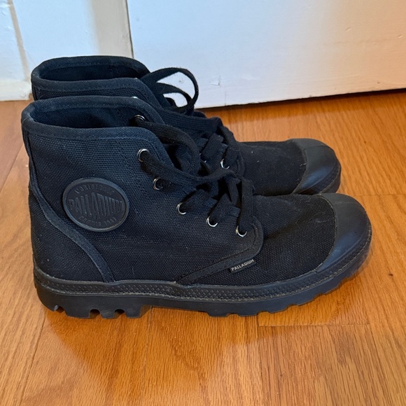 Palladium Pampa Hi Canvas Boots - Picture 2 of 6